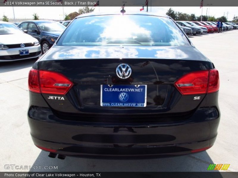 Black / Titan Black 2014 Volkswagen Jetta SE Sedan