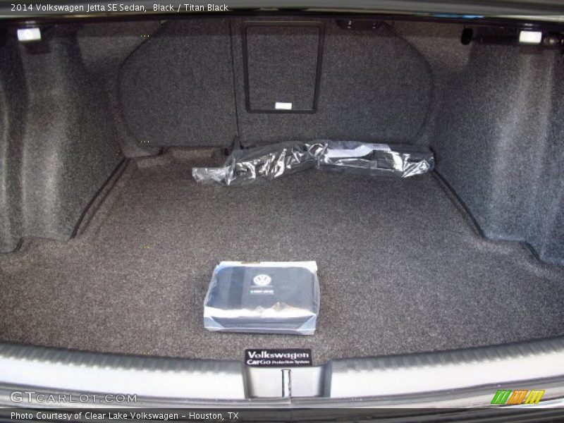 Black / Titan Black 2014 Volkswagen Jetta SE Sedan