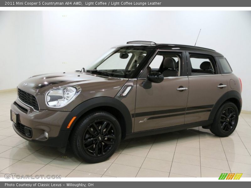 Front 3/4 View of 2011 Cooper S Countryman All4 AWD