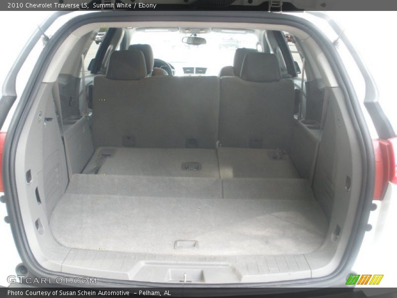Summit White / Ebony 2010 Chevrolet Traverse LS