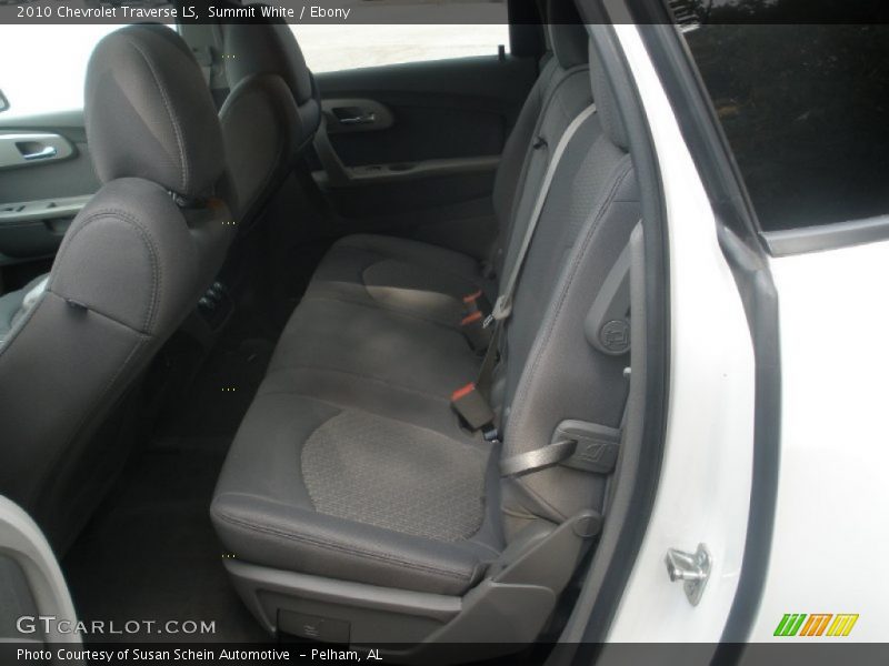 Summit White / Ebony 2010 Chevrolet Traverse LS