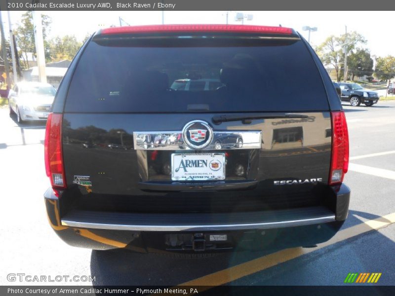 Black Raven / Ebony 2010 Cadillac Escalade Luxury AWD