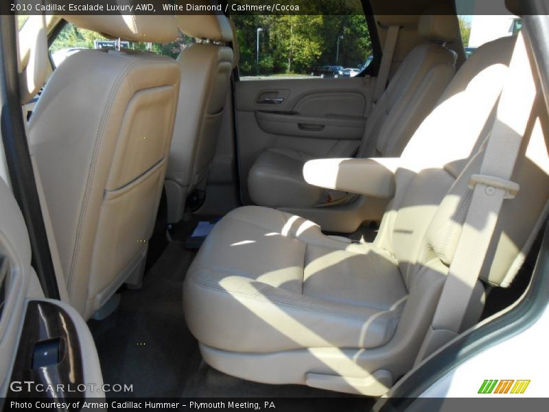 White Diamond / Cashmere/Cocoa 2010 Cadillac Escalade Luxury AWD