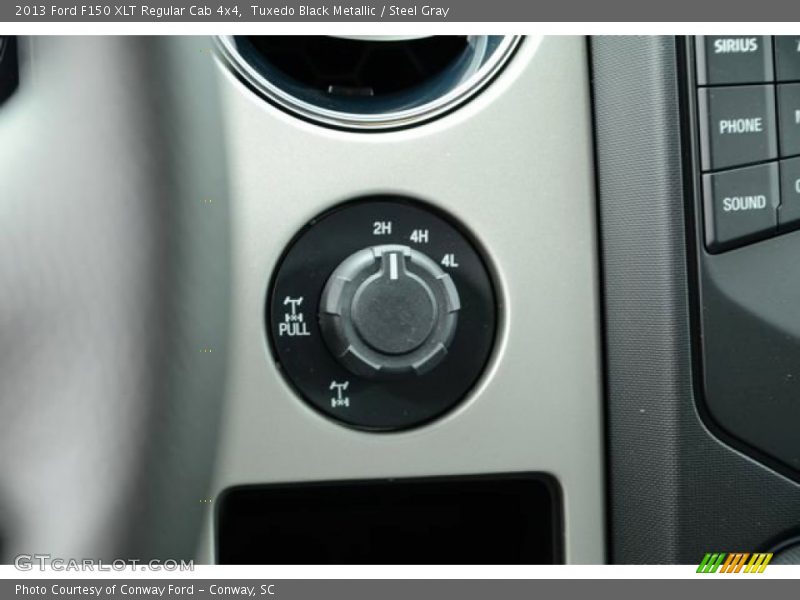 Tuxedo Black Metallic / Steel Gray 2013 Ford F150 XLT Regular Cab 4x4