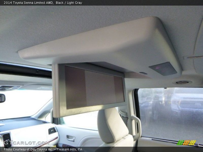 Black / Light Gray 2014 Toyota Sienna Limited AWD