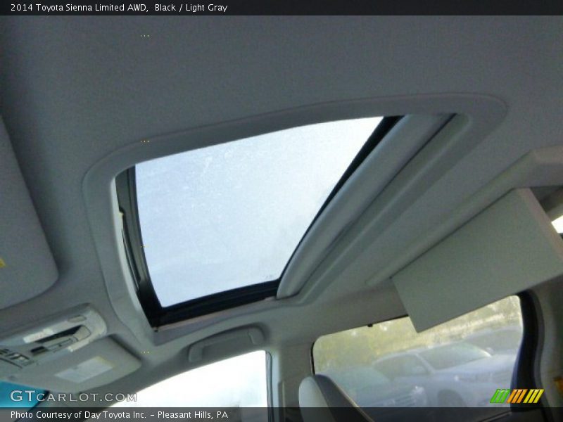 Black / Light Gray 2014 Toyota Sienna Limited AWD