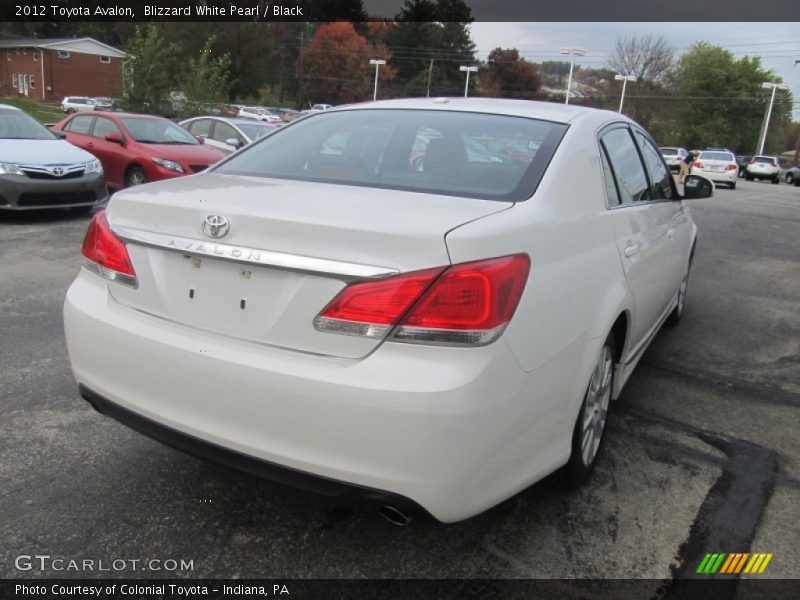 Blizzard White Pearl / Black 2012 Toyota Avalon