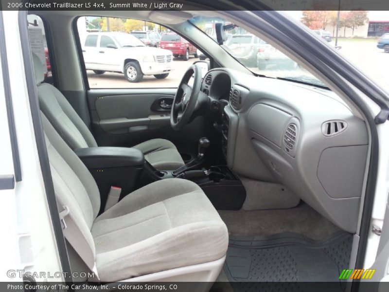 Summit White / Light Gray 2006 Chevrolet TrailBlazer LS 4x4