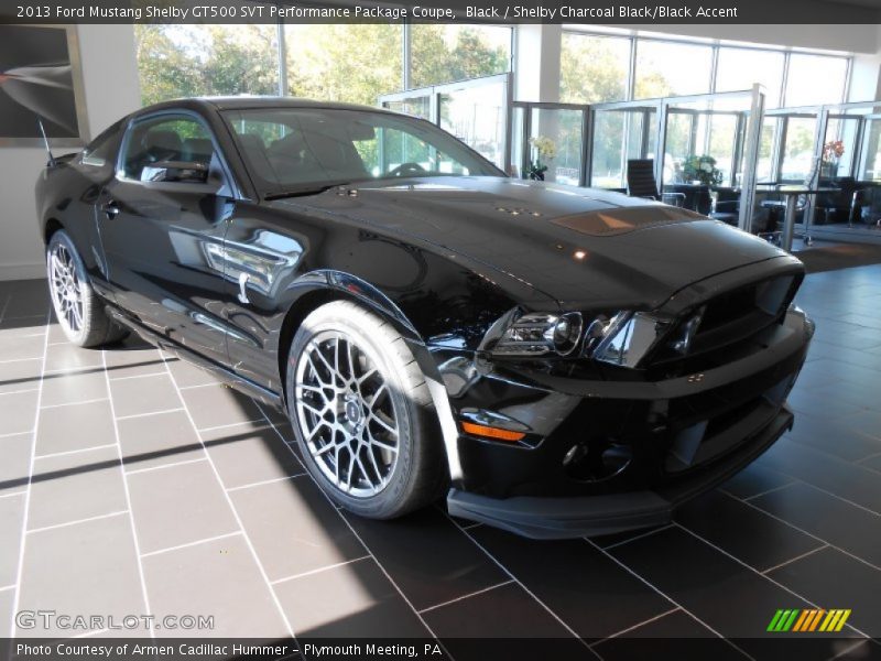 Black / Shelby Charcoal Black/Black Accent 2013 Ford Mustang Shelby GT500 SVT Performance Package Coupe