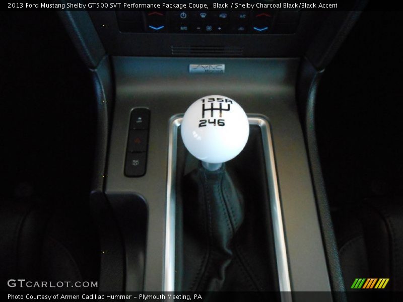 Black / Shelby Charcoal Black/Black Accent 2013 Ford Mustang Shelby GT500 SVT Performance Package Coupe