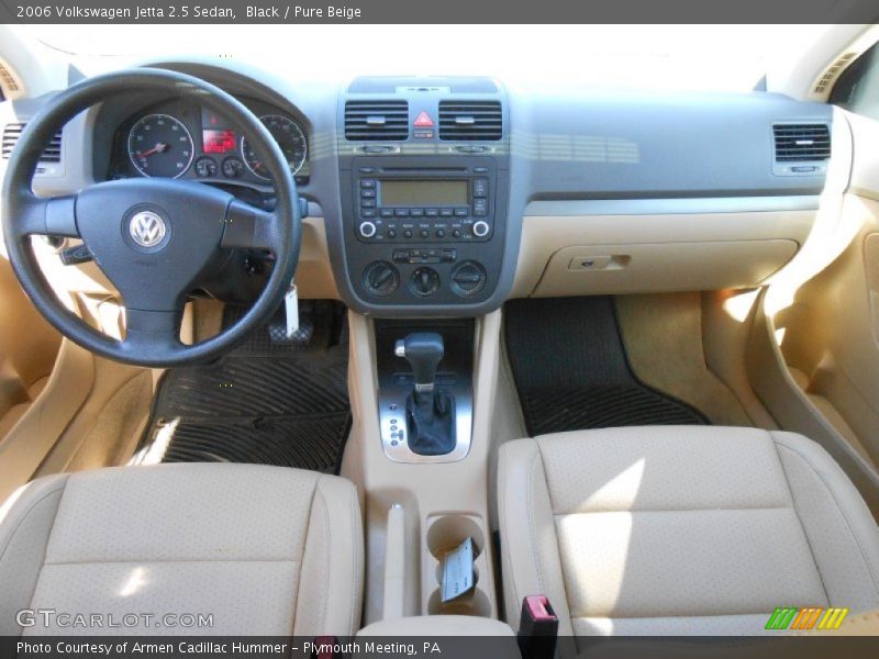 Black / Pure Beige 2006 Volkswagen Jetta 2.5 Sedan