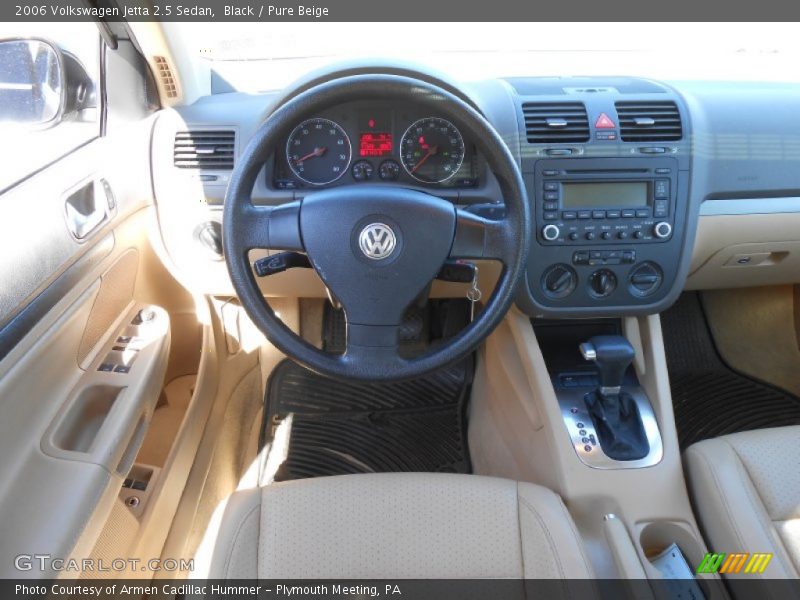 Black / Pure Beige 2006 Volkswagen Jetta 2.5 Sedan