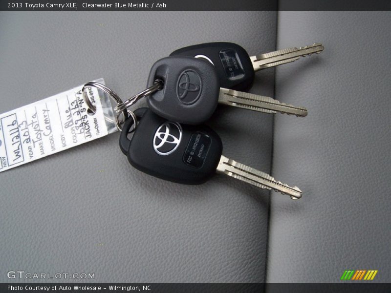 Clearwater Blue Metallic / Ash 2013 Toyota Camry XLE
