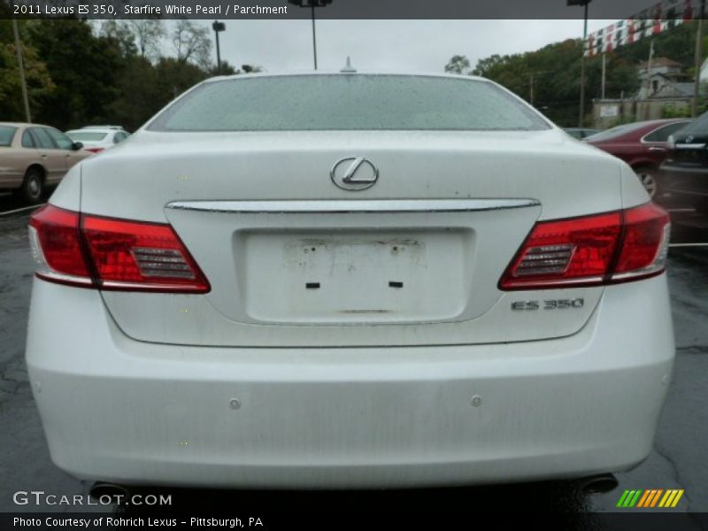 Starfire White Pearl / Parchment 2011 Lexus ES 350