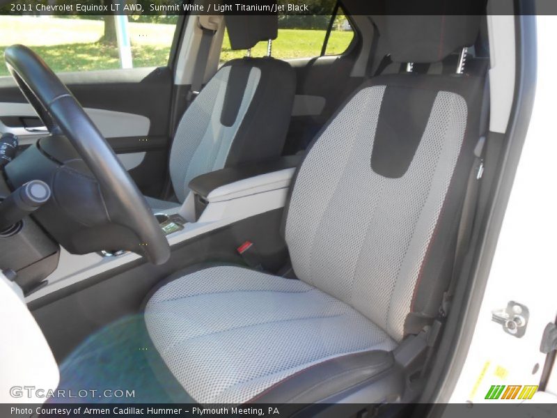 Summit White / Light Titanium/Jet Black 2011 Chevrolet Equinox LT AWD