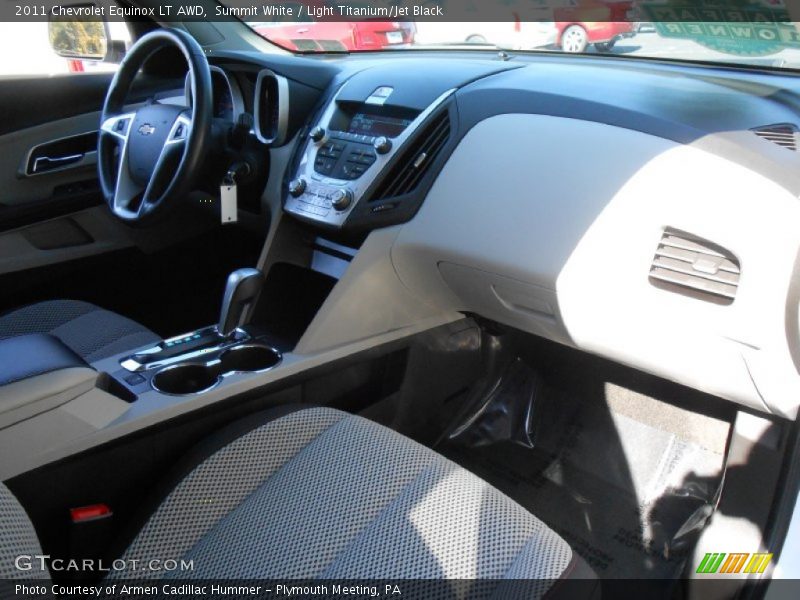 Summit White / Light Titanium/Jet Black 2011 Chevrolet Equinox LT AWD