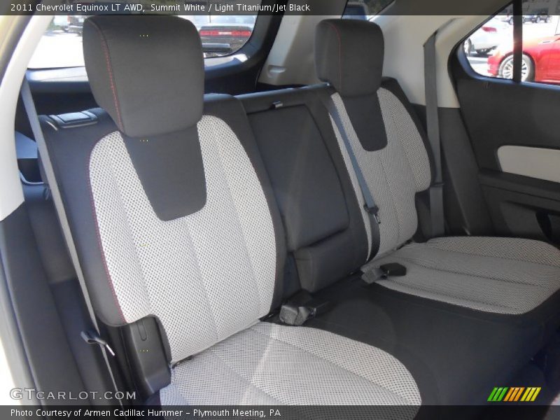 Summit White / Light Titanium/Jet Black 2011 Chevrolet Equinox LT AWD