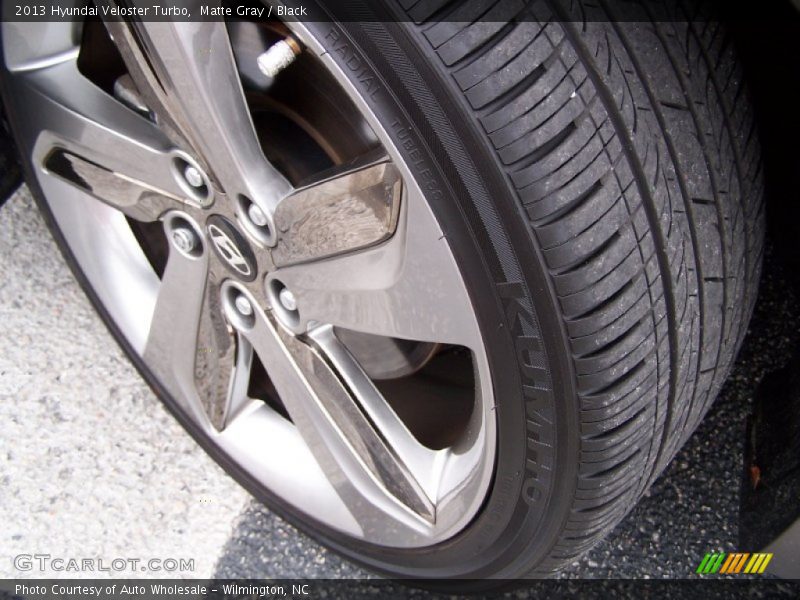 Matte Gray / Black 2013 Hyundai Veloster Turbo