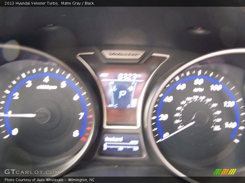 Matte Gray / Black 2013 Hyundai Veloster Turbo