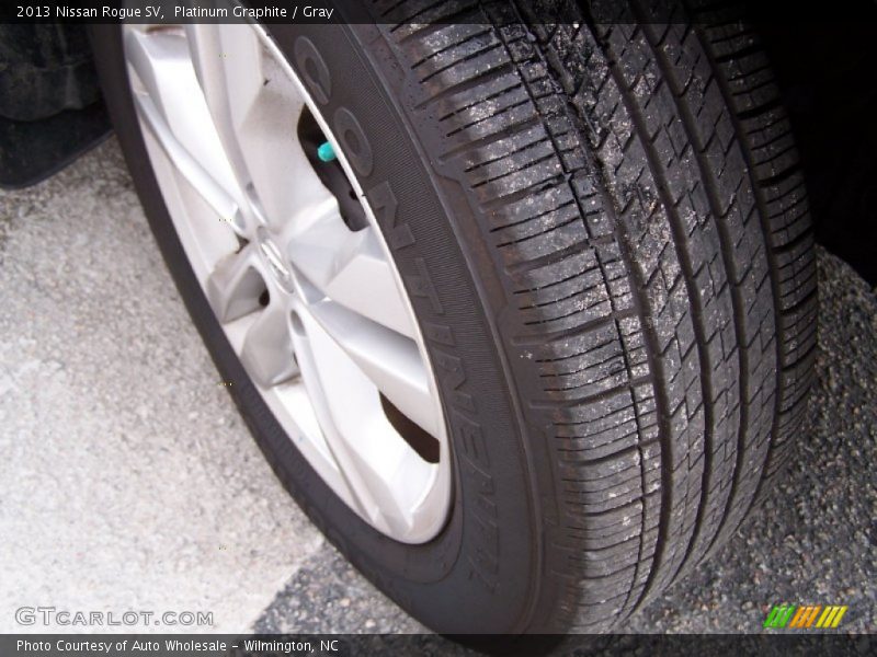 Platinum Graphite / Gray 2013 Nissan Rogue SV