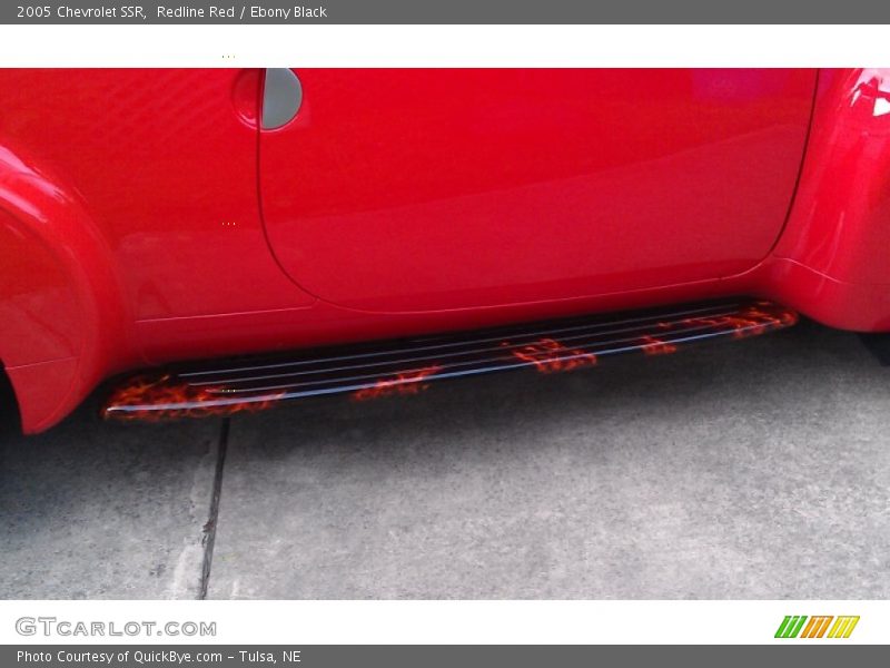 Redline Red / Ebony Black 2005 Chevrolet SSR