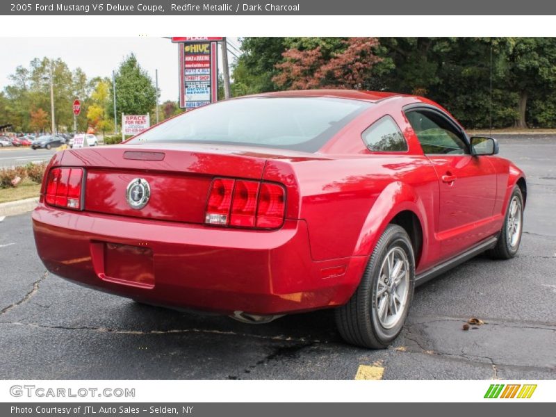 Redfire Metallic / Dark Charcoal 2005 Ford Mustang V6 Deluxe Coupe