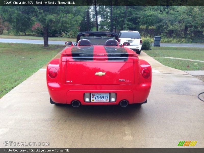 Redline Red / Ebony Black 2005 Chevrolet SSR