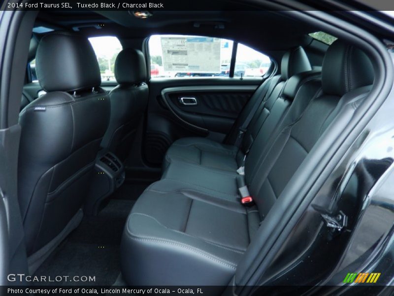 Tuxedo Black / Charcoal Black 2014 Ford Taurus SEL