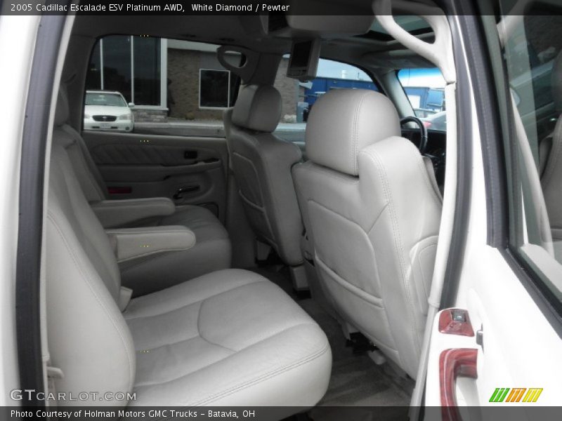 White Diamond / Pewter 2005 Cadillac Escalade ESV Platinum AWD