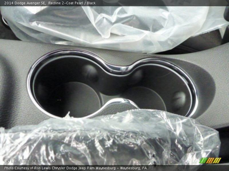 Redline 2-Coat Pearl / Black 2014 Dodge Avenger SE