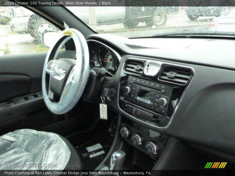 Billet Silver Metallic / Black 2014 Chrysler 200 Touring Sedan