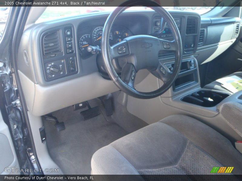 Black / Tan/Neutral 2005 Chevrolet Avalanche Z71 4x4