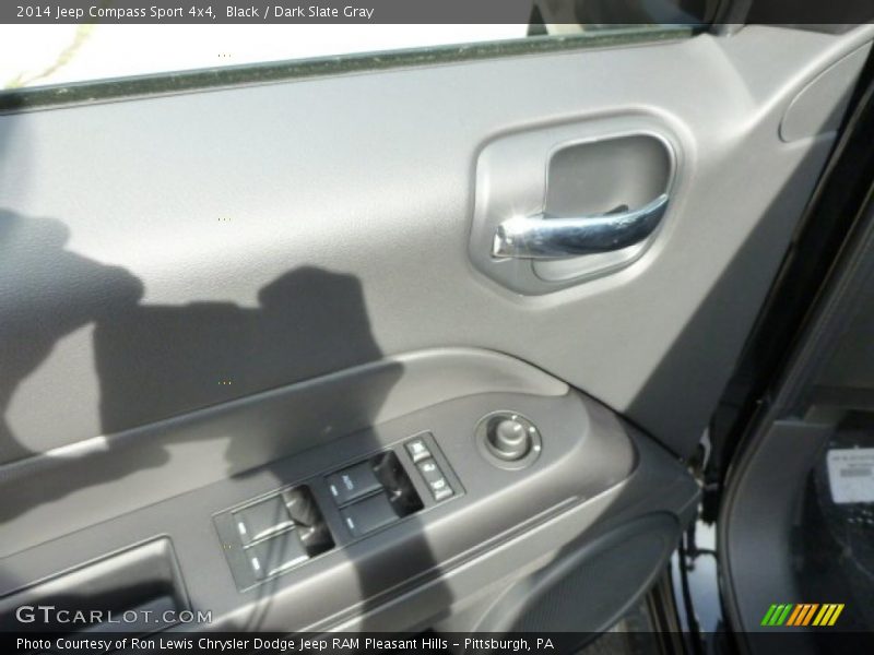 Black / Dark Slate Gray 2014 Jeep Compass Sport 4x4