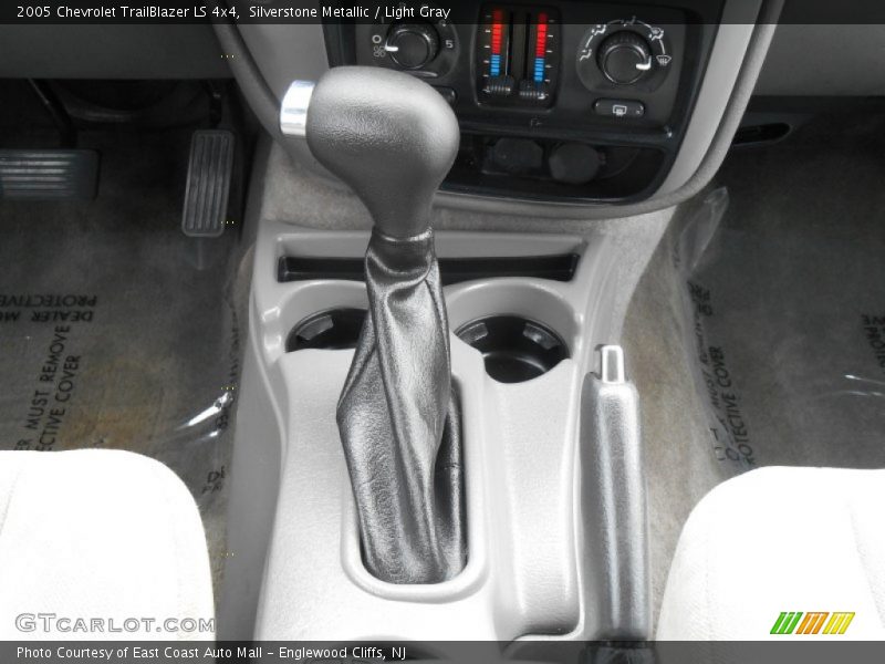 Silverstone Metallic / Light Gray 2005 Chevrolet TrailBlazer LS 4x4