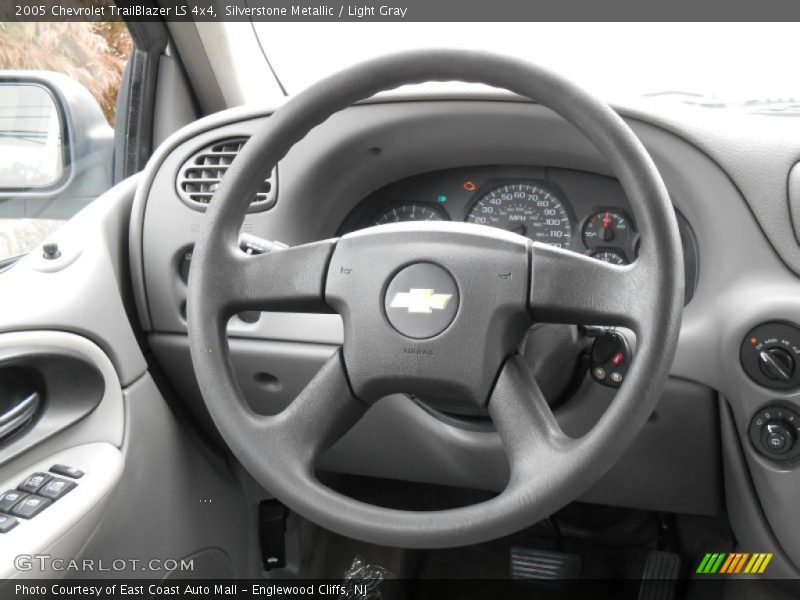 Silverstone Metallic / Light Gray 2005 Chevrolet TrailBlazer LS 4x4