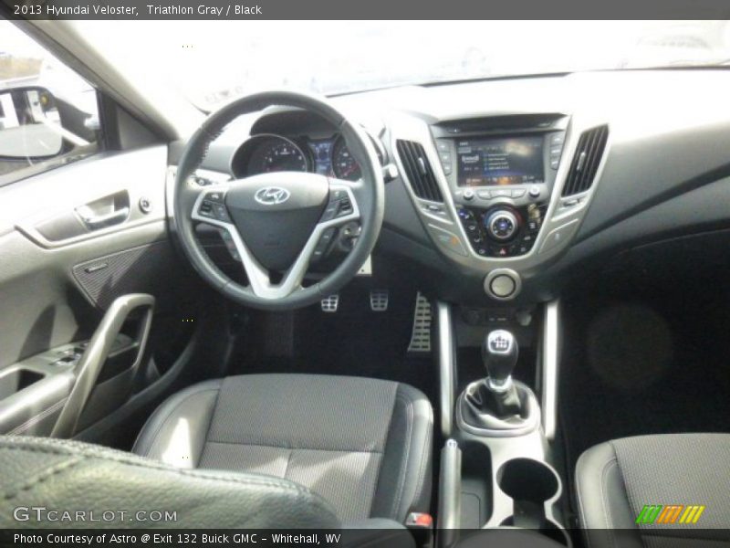 Triathlon Gray / Black 2013 Hyundai Veloster