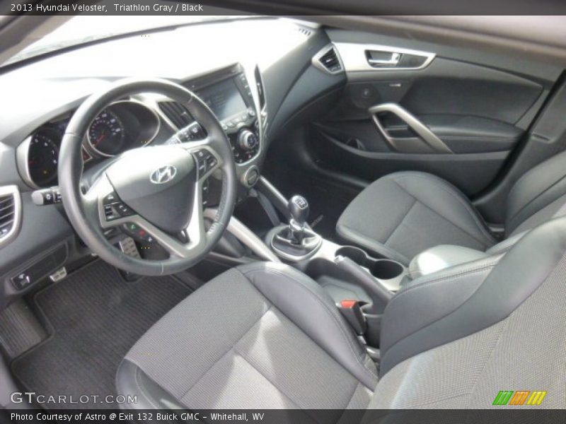 Triathlon Gray / Black 2013 Hyundai Veloster