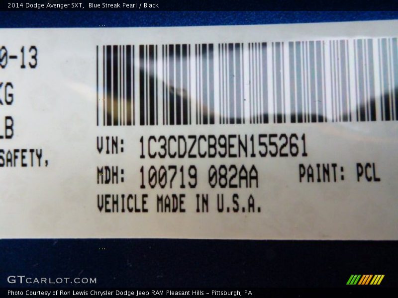 Blue Streak Pearl / Black 2014 Dodge Avenger SXT