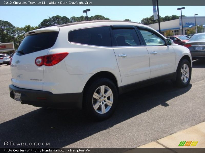 White / Dark Gray/Light Gray 2012 Chevrolet Traverse LT