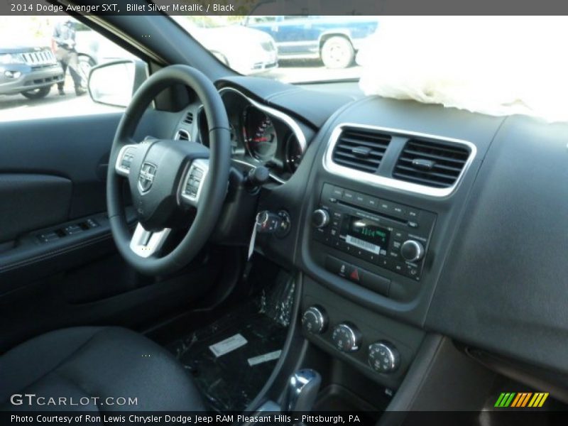 Billet Silver Metallic / Black 2014 Dodge Avenger SXT