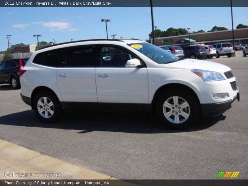 White / Dark Gray/Light Gray 2012 Chevrolet Traverse LT