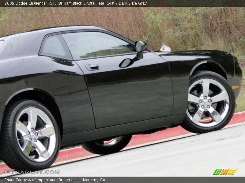 Brilliant Black Crystal Pearl Coat / Dark Slate Gray 2009 Dodge Challenger R/T
