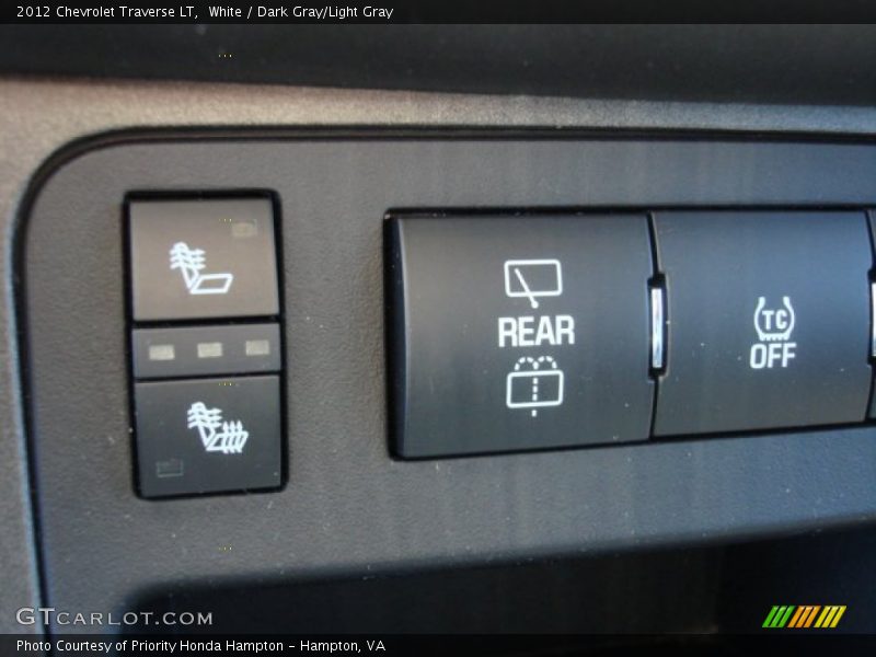 White / Dark Gray/Light Gray 2012 Chevrolet Traverse LT