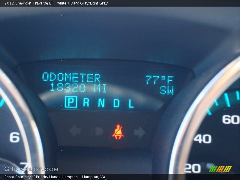 White / Dark Gray/Light Gray 2012 Chevrolet Traverse LT