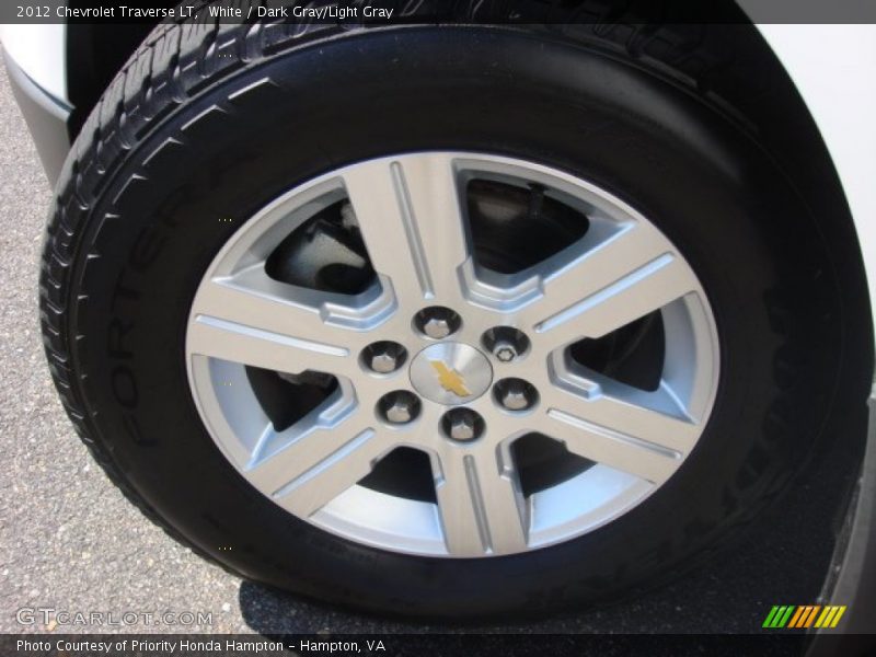 White / Dark Gray/Light Gray 2012 Chevrolet Traverse LT