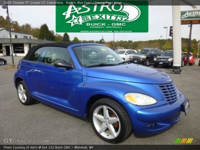 Electric Blue Pearl / Taupe/Pearl Beige 2005 Chrysler PT Cruiser GT Convertible