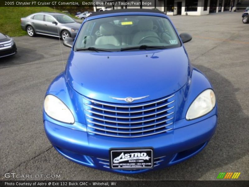 Electric Blue Pearl / Taupe/Pearl Beige 2005 Chrysler PT Cruiser GT Convertible