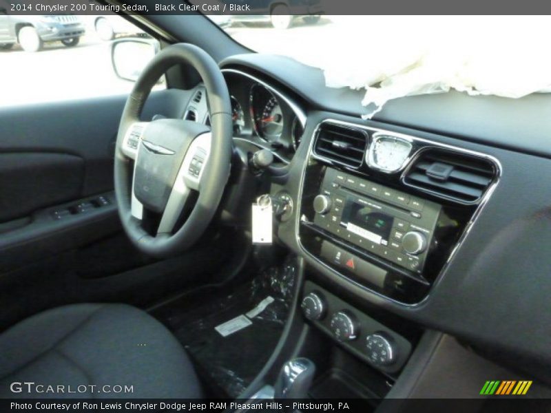 Black Clear Coat / Black 2014 Chrysler 200 Touring Sedan