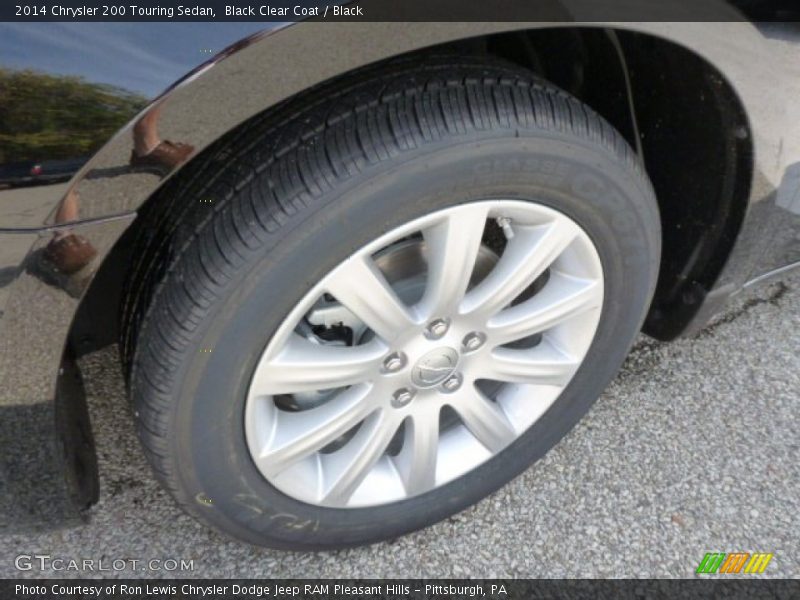 Black Clear Coat / Black 2014 Chrysler 200 Touring Sedan