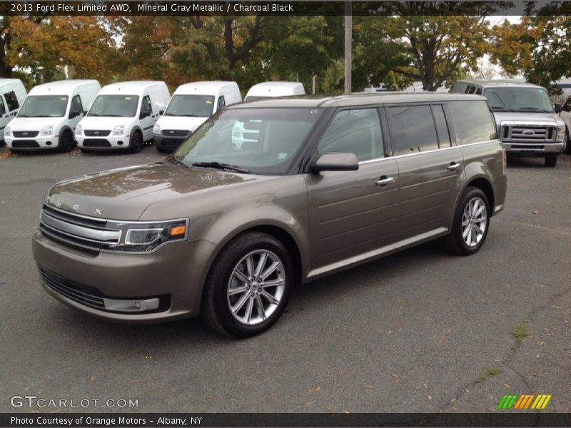 Mineral Gray Metallic / Charcoal Black 2013 Ford Flex Limited AWD
